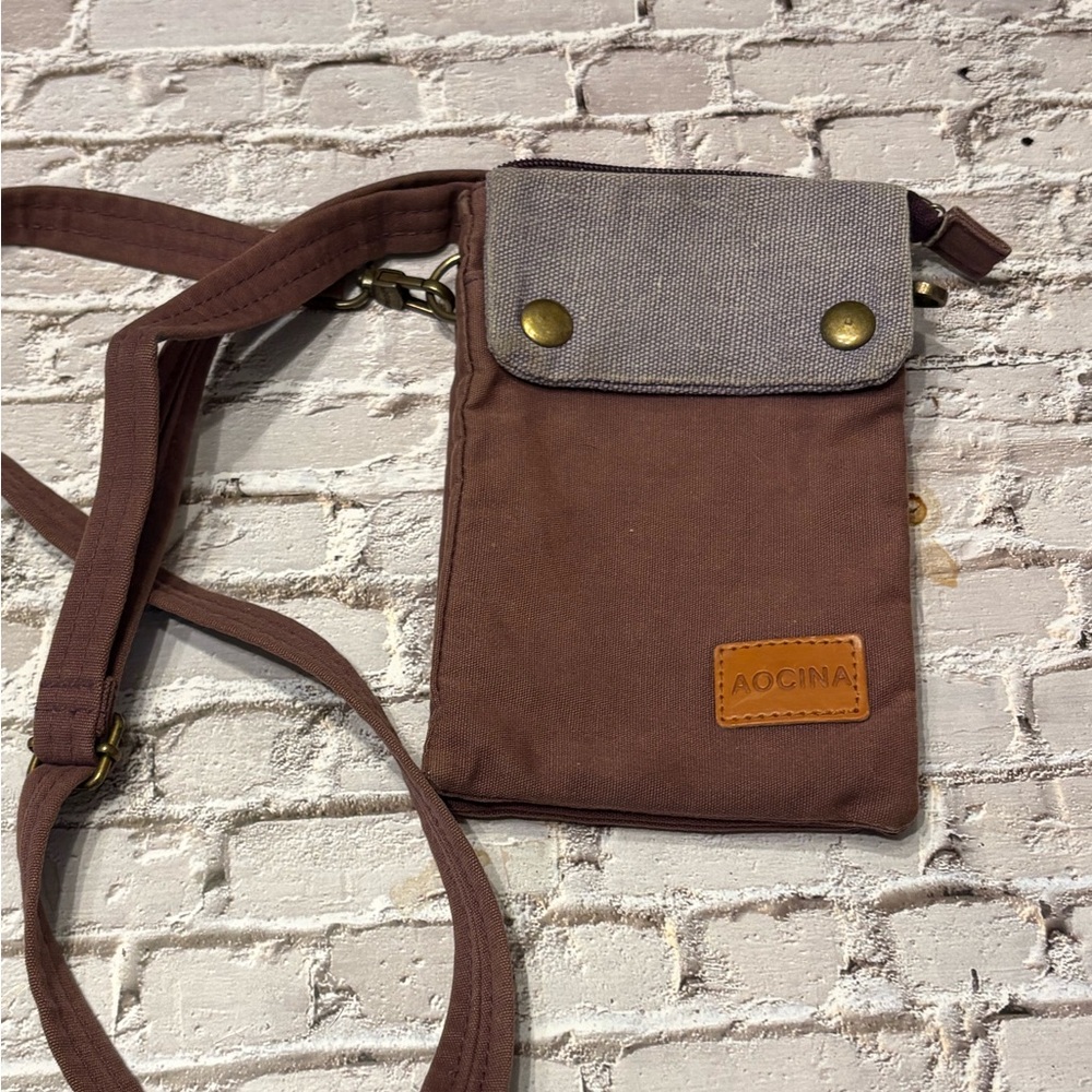AOCINA Small Crossbody Purse